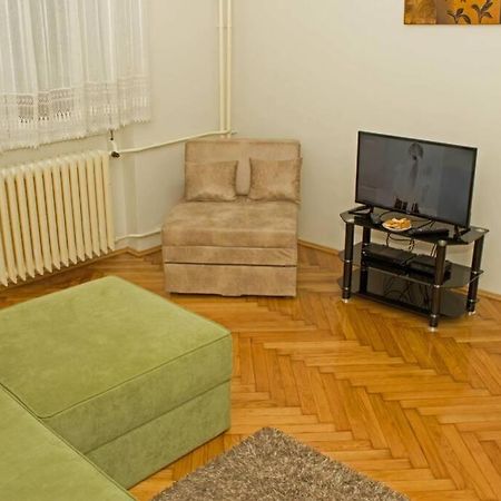See U In Belgrade Exterior photo